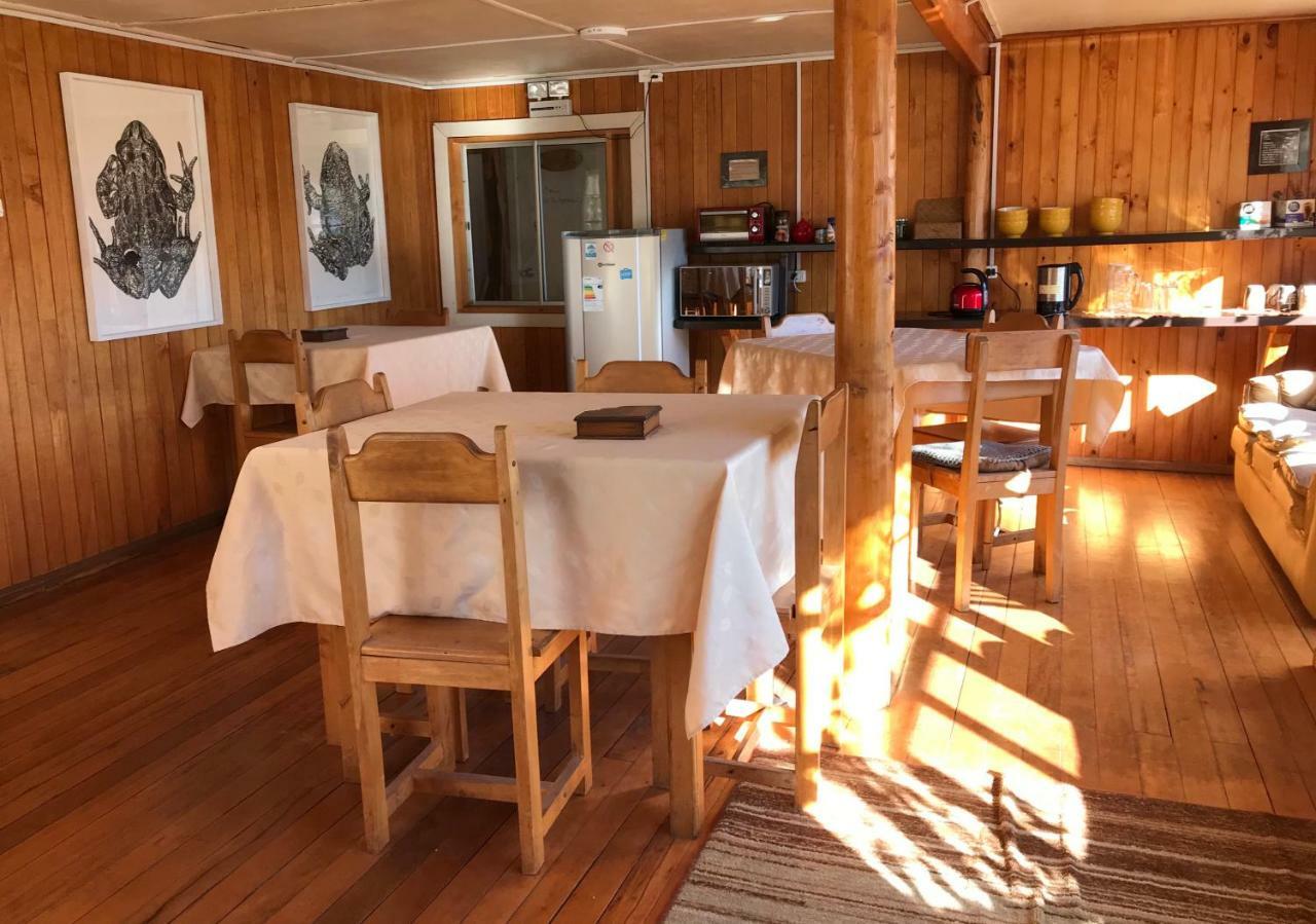 Hostal Bellavista Puerto Cisnes Extérieur photo